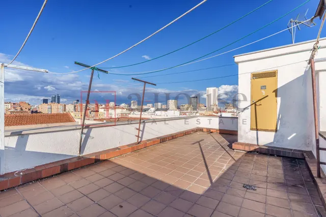 Ático exterior para entrar a vivir en la zona de cuatro caminos — 33