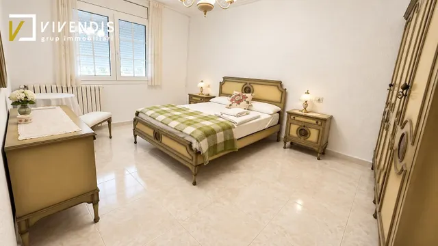 PISO DE ALQUILER - RECTORAT — 16
