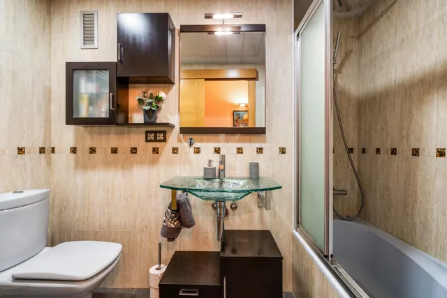 Dúplex  con 3 dormitorios mas buhardilla, 2 baños, balcón, vistas panoramicas. — 18