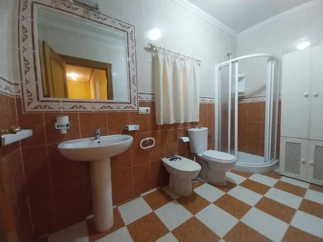 Tu próxima casa en Algeciras: amplitud, comodidad y espacio para disfrutar — 17