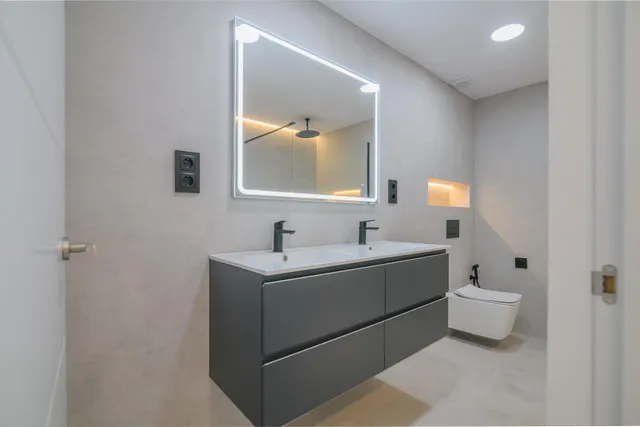 Piso de 3 habitaciones reformado al lado del Colegio Oms i de Prat. — 22