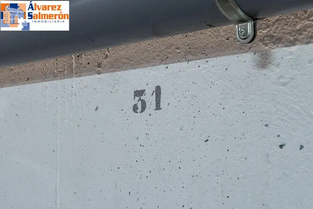 Piso con terraza en Albolote — 27