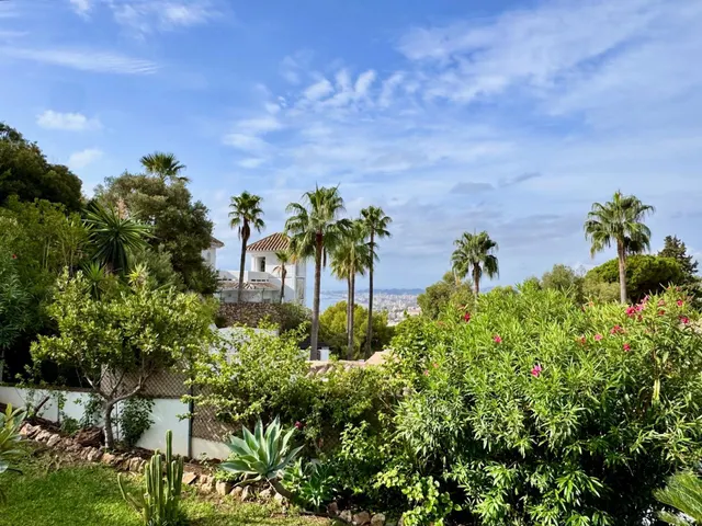Chalet Independiente de Lujo en Benalmádena – Privacidad, Naturaleza y Vistas al Mar — 20