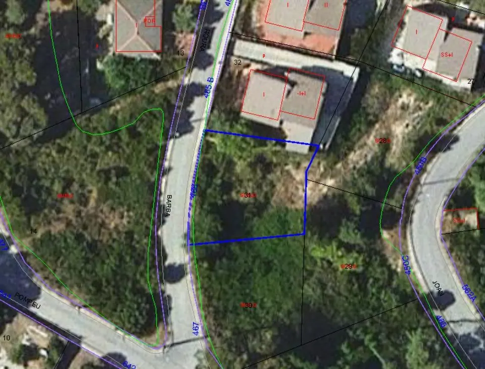 SE VENDEN DOS TERRENOS URBANOS EN LA TORRE DE CLARAMUNT