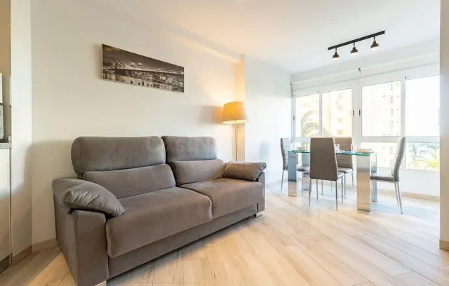 Apartamento en Alquiler Frente al Mar Larga Temporada - foto 2