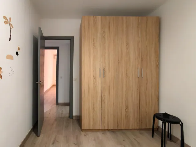 PISO DE 100 m2 CON 4 habitaciones EN LA ZONA DEL ESCORXADOR — 19
