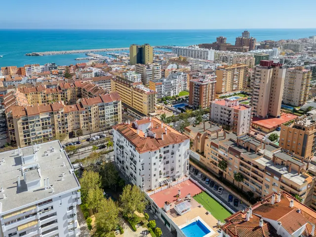 Apartamento 3 habitaciones 108m² en venta - Centro — 40