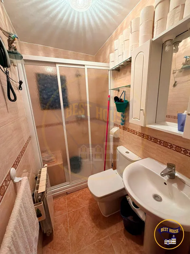 CASA INDEPENDIENTE EN VENTA EN ENGUIDANOS — 18