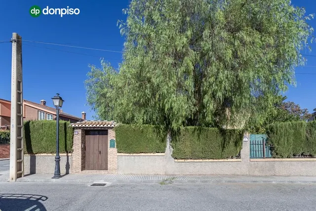 Chalet en los Chopos, Las Gabias — 50