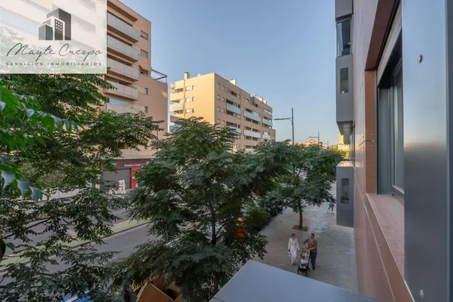 Moderno Apartamento Nuevo en el Campus de la Salud - Granada — 24