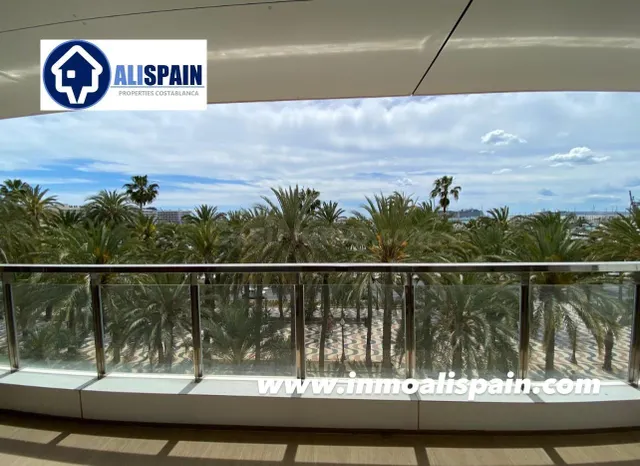 Espectacular vivvienda a estrenar en pleno corazón de Alicante - explanada de españa — 4