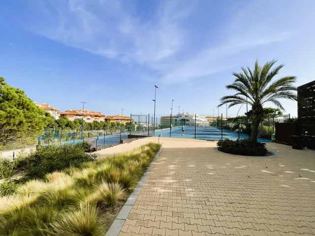 En venta: Espectacular ático de 2 dormitorios con jacuzzi privado y licencia de alquiler vacacional en Higuerón West, Costa del Sol — 47