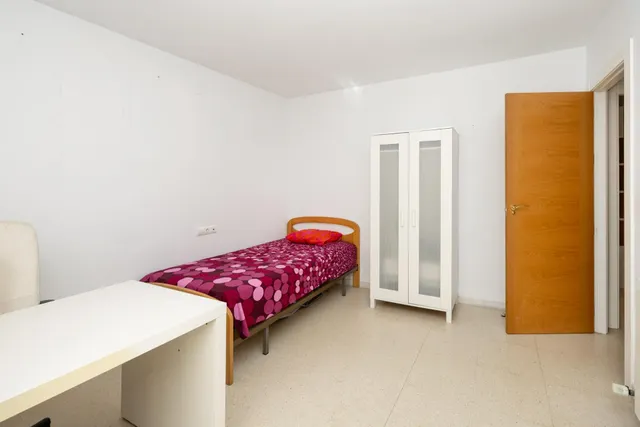 Piso VPO en Carretera de la Sierra — 24
