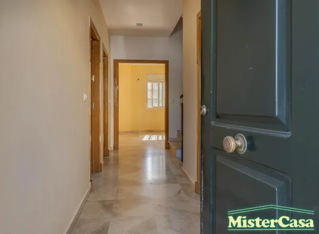 Exclusiva casa pareada de 4 dormitorios con sotano junto al campo de golf — 40