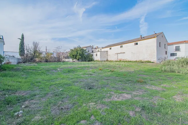 Oportunidad en venta de solar urbano en Peligros — 5