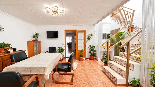 UNA CASA PARA VIVIRLA, DISFRUTARLA Y HACERLA TUYA EN BENIMODO — 9
