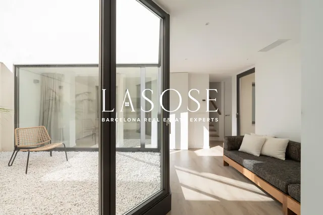 Impresionante dúplex con terraza privada en alquiler en La Salut — 41