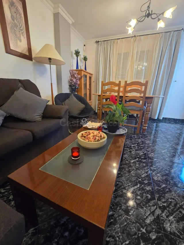 PISO EN ALQUILER EXCLUSIVAMENTE PARA ESTUDIANTES EN LA LAGUN - foto 3