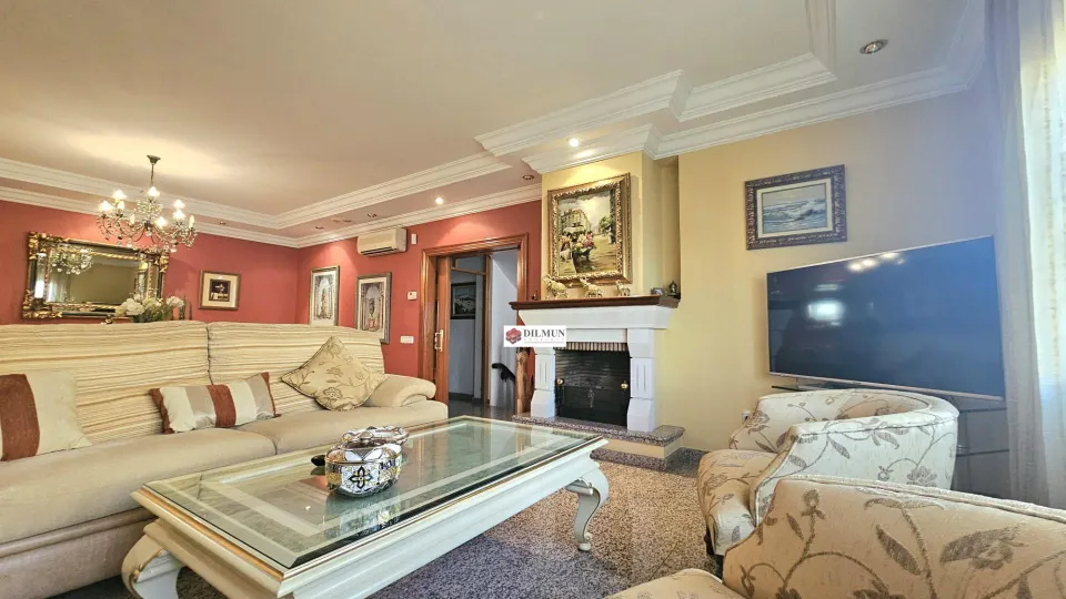 GRAN CASA EN VENTA ZONA PARQUE ACUÁTICO