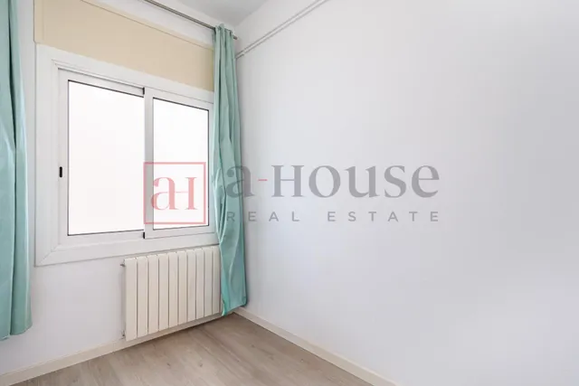 Piso listo para entrar a vivir con balcón en sant gervasi — 15