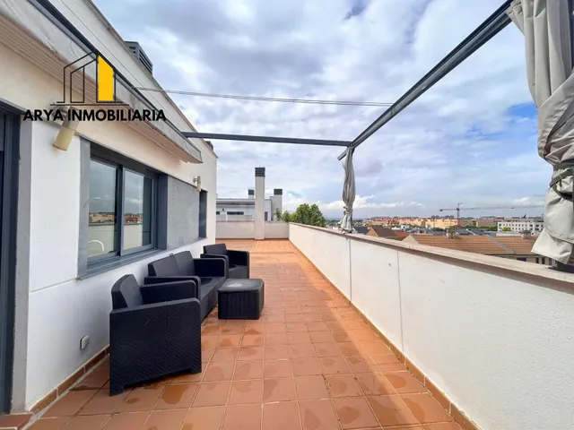 Espectacular Ático en Torrejon de Ardoz con Amplia Terraza y - foto 3