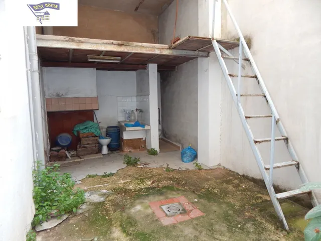 LOCAL EN VENTA O ALQUILER EN BARRIO SAN JOSÉ !!! — 6