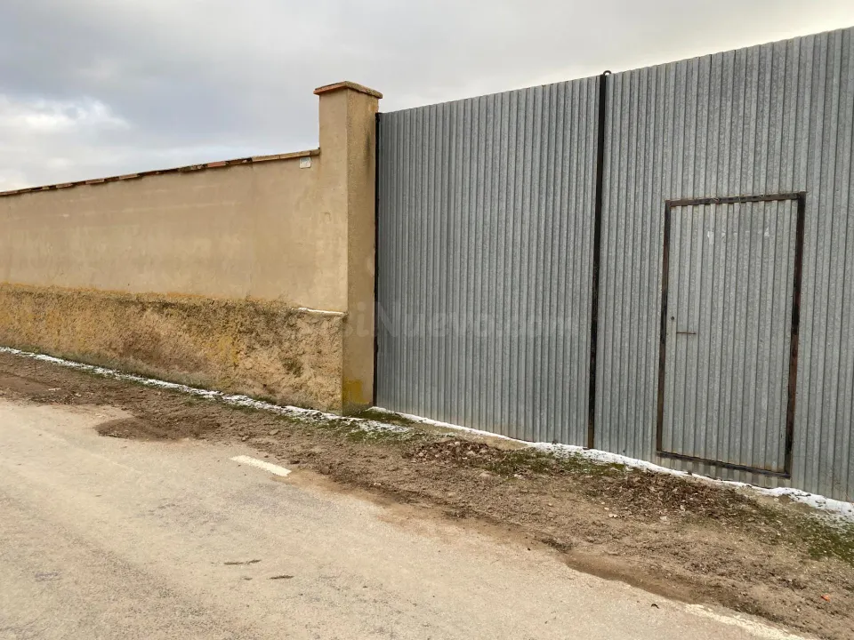 VENTA DE SOLAR EN TORRALBA DE LOS SISONES (TERUEL)