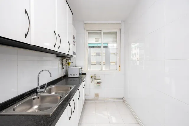 PISO DE 3 DORMITORIOS CON TERRAZA Y VISTAS EN EL ZAIDÍN – 5.ª PLANTA CON ASCENSOR — 18