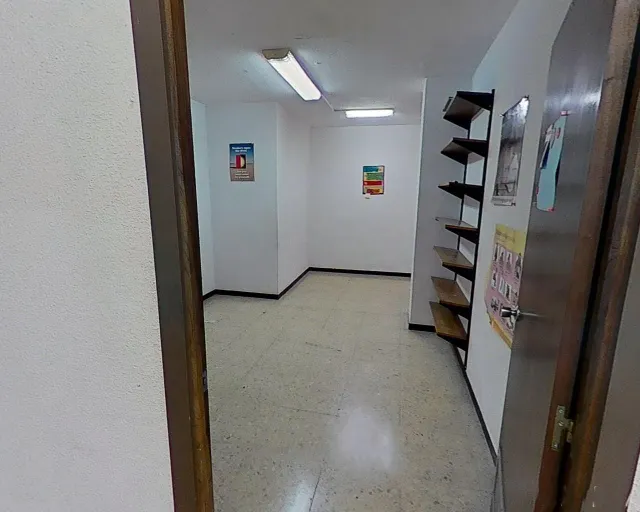 Estupendo local  en centro de Elche — 7