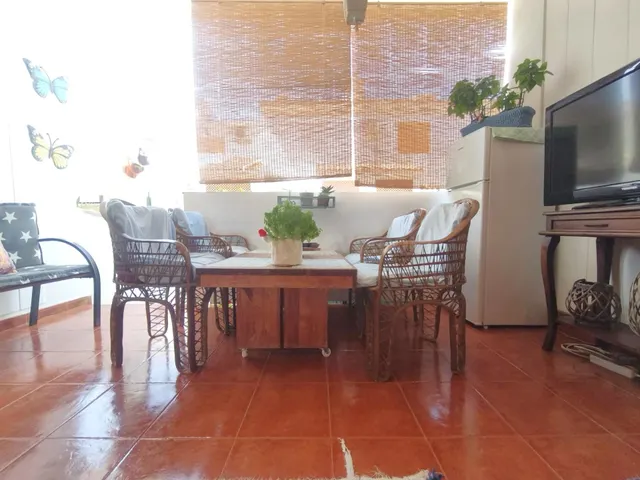 Vivienda amplia en perfecto estado en la zona alta de Gran Alacant, con piscina, parking y todos los servicios a pie — 5