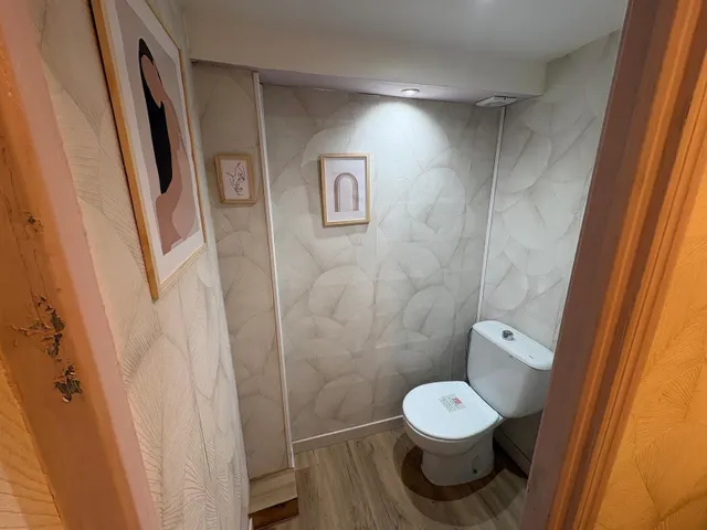 Local comercial 240m² en venta - Centro — 9