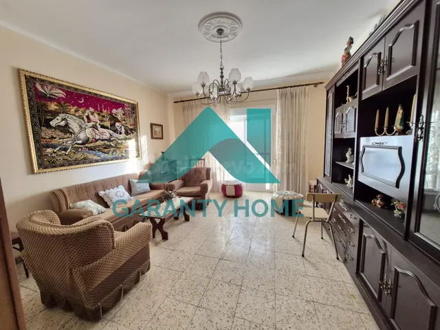 ¡PISO EN VENTA EN LA MADRILA! AMPLIO Y CON BALCÓN ✨ - foto 2