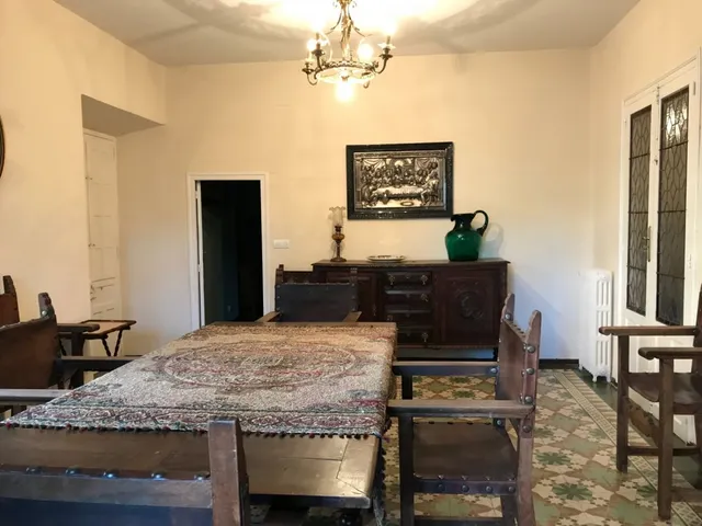 IMPRESIONANTE CASA EN EL CENTRO DE VALENCIA DE DON JUAN, IDEAL NEGOCIO. EN PERFECTO ESTADO. — 4
