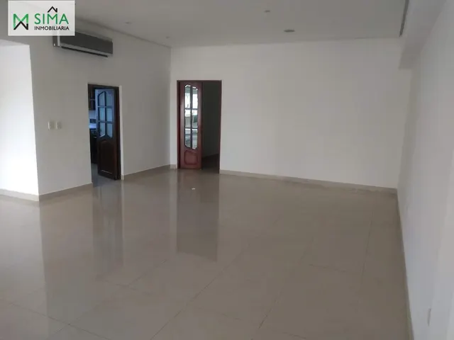VENTA DE APARTAMENTO CASTILLOGRANDE — 8