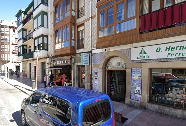 PISO EN EL CENTRO DE CASTRO URDIALES — 2