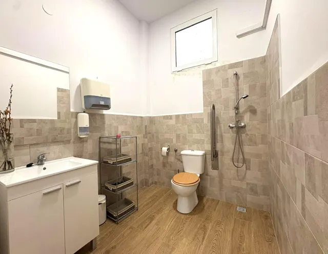 Traspaso de centro de estética en Quart de Poblet — 9