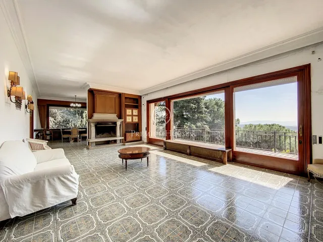 Preciosa casa estilo inglés situada en l’Ametlla del Vallès — 11