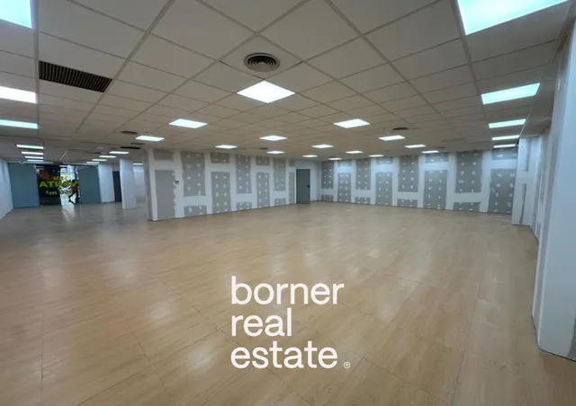 Local en venta en Trade Center Sant Cugat. — 14