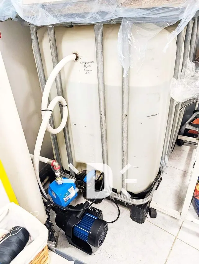 Traspaso de Tintorería Industrial en Torrent | Equipamiento Completo y Bajo Alquiler — 23