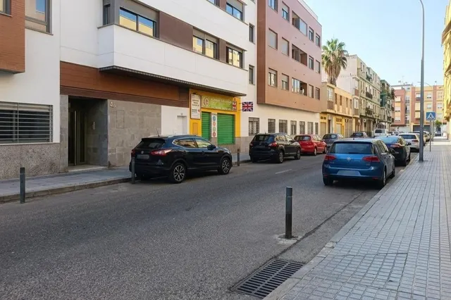 Plaza de garaje en av. Virgen de Fátima 55 — 8