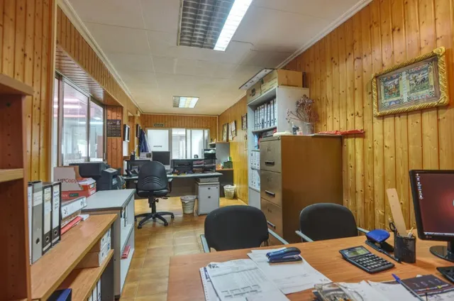 Nave en venta en O´Vilar (Guísamo) — 32