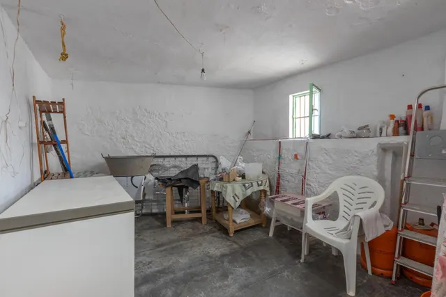 ¡Tu nuevo hogar en Morelabor te espera por solo 39.900€! ✨ — 35