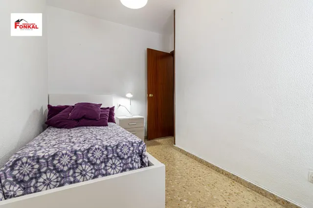 AMPLIO PISO EN EL CENTRO, ZONA MADRE DE DIOS — 41