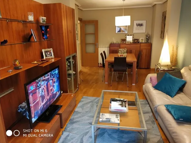 SE VENDE AMPLIO PISO EN EL CENTRO DE VALENCIA DE DON JUAN, 135 M2. PARA ENTRAR A VIVIR. — 2