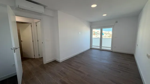 ¡Ático reformado a estrenar en Puerto de Sagunto! — 25