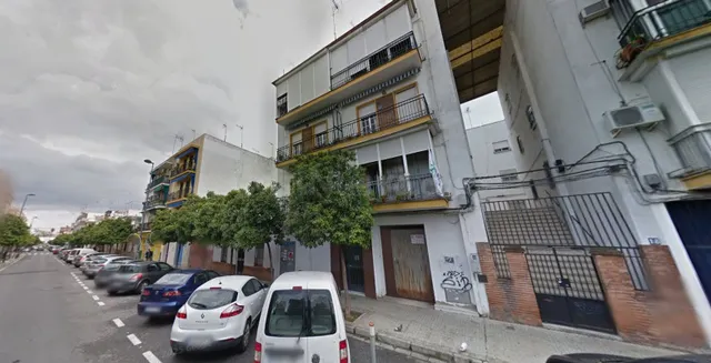 Venta piso en Sevilla — 2