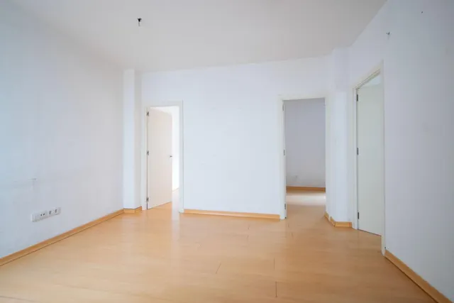 Piso junto en San Julián — 14