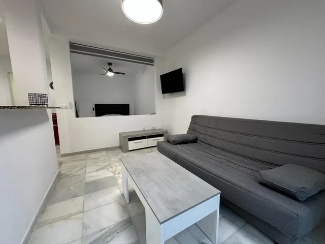 Fuengirola Centro - Apartamento Reformado 2 Dormitorios Sin 