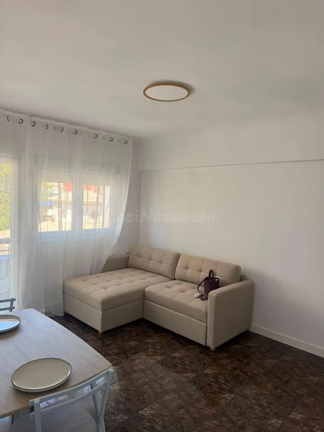 Moderno Estudio en Alquiler en Monóvar por €550
