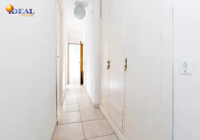 ☀️ Luz, balcón y ubicación: una oportunidad única en Acera de San Ildefonso — 14